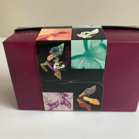 Glitter Glam 2002 - Just the Right Shoe - Picture 8 of 9